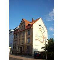 leerstehender dreigeschossiger unterkellerter Altbau zu verkaufen - Döbeln