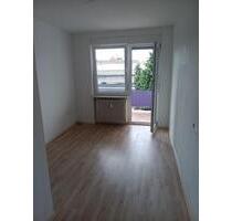 1 Zimmer plus Wohnküche, Bad, Balkon - Ludwigshafen am Rhein Parkinsel