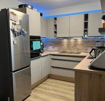 Hochwertige 3-Zimmer Dachgeschosswohnung in bester Lage von Lev. Lützenkirchen - Leverkusen Bergisch Neukirchen