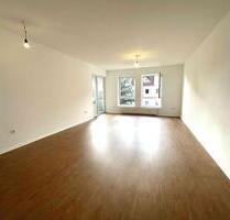 große 3 Zimmer Wohnung mit Stellplatz - frei ab sofort - Erkner