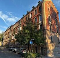 Helle Altbau- 2 Zimmerwohnung an der wunderschönen Uferpromenade - Fürth Altstadt