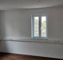 Bürozimmer Sommerhausen - 400,00 EUR Kaltmiete, ca.  12,00 m² in Sommerhausen (PLZ: 97286)