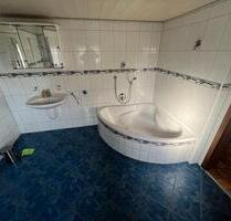 EFH in Oberroßbach zuvermieten - 1.150,00 EUR Kaltmiete, ca.  130,00 m² in Höhn (PLZ: 56462)
