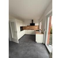 3ZKB, Kellerraum, eigener Gartenteil, hochw. EBK - Rietberg