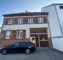 Einfamilienhaus Rheingönheim - 1.800,00 EUR Kaltmiete, in Ludwigshafen am Rhein (PLZ: 67067) Rheingönheim