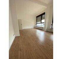 Moderne 3-Zimmer-Wohnung mit Balkon in zentraler Lage - Krefeld Cracau