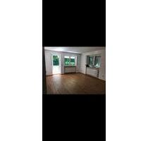 3 Zimmerwohnung mit Balkon und Garten in Kitzingen