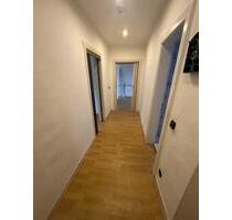 Gemütliche 3 Zimmerwohnung mit großem Balkon zu vermieten - Bochum Bochum-Mitte