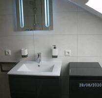 Ruhige 3-Zimmer-Wohnung in Alteglofsheim mit Garage