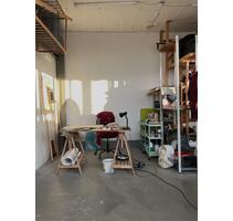 A spot in community studio for sublet in Britz Neukölln - Berlin