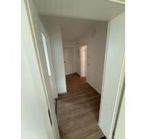 Erdgeschoßwohnung zu vermieten— sofort verfügbar. - Löhne