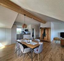 Wunderschöne, großzügige 3-Zimmer DG-Wohnung in Steinheim - Neu-Ulm Burlafingen