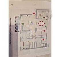 4 Zimmer Wohnung in der 1. Etage in Zabo Nürnber - Nürnberg Zerzabelshof