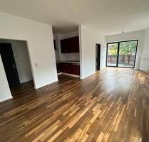 Wohnung für Single mit Balkon - 500,00 EUR Kaltmiete, ca.  43,00 m² in Meiningen (PLZ: 98617)