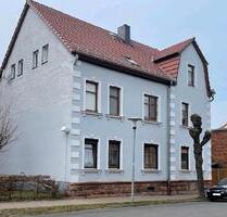 4 Raum Dachgeschosswohnung - 800,00 EUR Kaltmiete, ca.  104,00 m² in Buttstädt (PLZ: 99628)