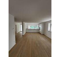 Moderne Neubauwohnung mit Balkon - ruihg, zentral, nachhaltig - Lauchheim