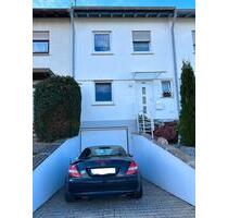 Freundliches und gepflegtes Reihenmittelhaus in Nürtingen-Reudern