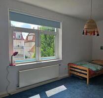 grosses Zimmer - 400,00 EUR Kaltmiete, in Göttingen (PLZ: 37083)