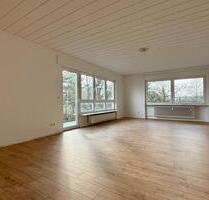 Charmante 2-Zimmer-Wohnung mit Balkon und PKW-Stellplatz in Zwingenberg Rodau