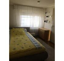 1.- Zimmer möbliert WG - 400,00 EUR Kaltmiete, ca.  18,00 m² in Weinstadt (PLZ: 71384)