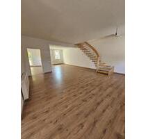 schöne 5-ZKB Maisonettewohnung in Ahnatal - Vellmar