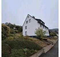 Dreifamilienhaus mit 260qm -Ideal für Eigennutzer oder Investoren - Altena