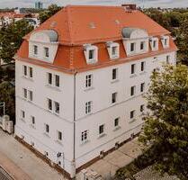 Große Gewerbeeinheit in hervorragender Lage - Borna