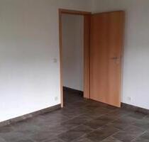 Singlewohnung 35 m². Wird nur an Berufstätige Personen vermietet - Gummersbach Berstig Süd