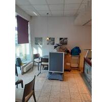 Kiosk oder Bäckerei im Störtebeker-Center provisionsfrei zu vermieten - Bergen auf Rügen