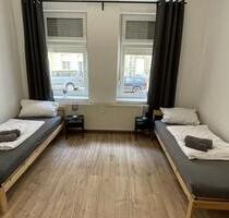 High Moon Wohnungen bei Leuna - 18,00 EUR Kaltmiete, in Weißenfels (PLZ: 06667)