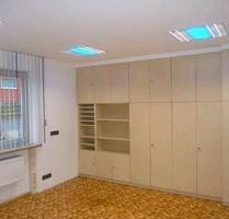 Büroräume zu vermieten - 595,00 EUR Kaltmiete, ca.  70,00 m² in Forchheim (PLZ: 91301)