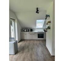 Helle Dachgeschosswohnung 95qm, 850€ warm - Freudenberg