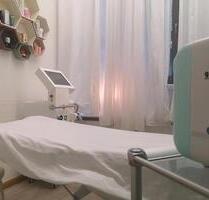 Kosmetik Raum 3 Tage pro Woche - 700,00 EUR Kaltmiete, in Hamburg (PLZ: 20457) Hamburg-Mitte