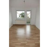 sonnige 2-Raum-WohnungBalkon mit Laminat - Ellrich