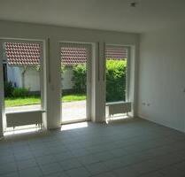 Schöne 3- Zimmer--Terrassenwohnung, Tel.: 0171 8310089 - Niederaula