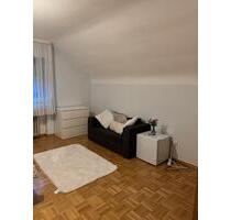 Gemütliches WG-Zimmer mit eigenem Bad in Kirchheim, Heidelberg