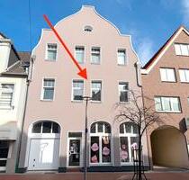 Individuelle Wohnung mit hohen Decken nahe der Fußgängerzone - Wunstorf