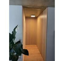 Geschmackvoll renovierte 2-Zimmer-Wohnung in zentraler Lage von Dresden mit Blick auf die Elbe