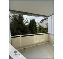 Charmante Altbau Wohnung mit 2-Zimmern, neuer Einbauküche, Balkon & Stellplatz! - Magdeburg Leipziger Straße