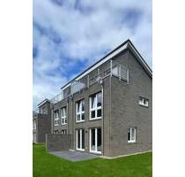 Neubau-Doppelhaushälfte mit Garten & Dachterrasse ab 01.02.26 - Rellingen