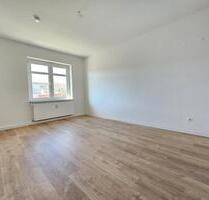 Hier wartet Ihre neue Wohnung mit Einbauküche - Chemnitz Ebersdorf
