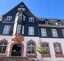 Erstbezug: 3,5-Raum-Wohnung mit 2 XXL Dachterrassen und großem Schlafzimmer mit Homeoffice-Bereich - Limbach-Oberfrohna
