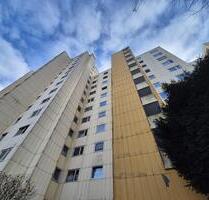 3 Zimmer Wohnung im 7. OG mit Aufzug in Rodgau Nieder-Roden 63110