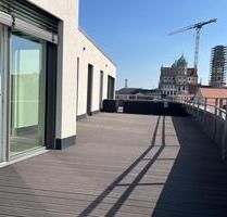 Exkl. 3-Zi.-Penthouse mit Dachterrasse & gehobener Ausstattung - München Maxvorstadt