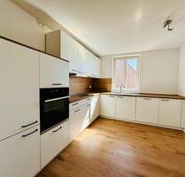 Frisch renovierte 4 Raumwohnungneue KücheBad96 m2 - Crivitz