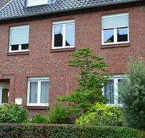 Ruhige und lichtdurchflutete möblierte Wohnung mit 2 Zimmern - Düsseldorf Stadtbezirk 8