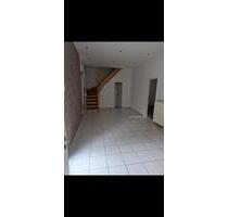 3 ZKB- Wohnung - 1.100,00&nbsp;EUR Kaltmiete, ca.&nbsp; 85,00&nbsp;m&sup2; in Herxheim bei Landau/Pfalz (PLZ: 76863)
