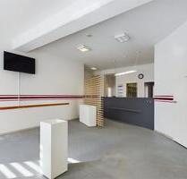 Praxis zu vermieten - 1.300,00 EUR Kaltmiete, ca.  137,00 m² in Hameln (PLZ: 31785)
