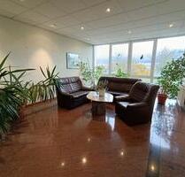 Verschiedene Büro bzw. Schulungsräume mit PKW-Stellplätzen zu vermieten - Mühlhausen (Thüringen)