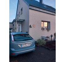Haus zum Verkauf - 355.000,00 EUR Kaufpreis, in Willich (PLZ: 47877)